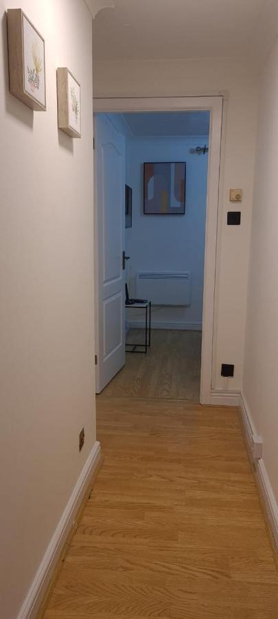 Lovely 2 Bedroom Flat With Free Parking New Southgate Екстер'єр фото